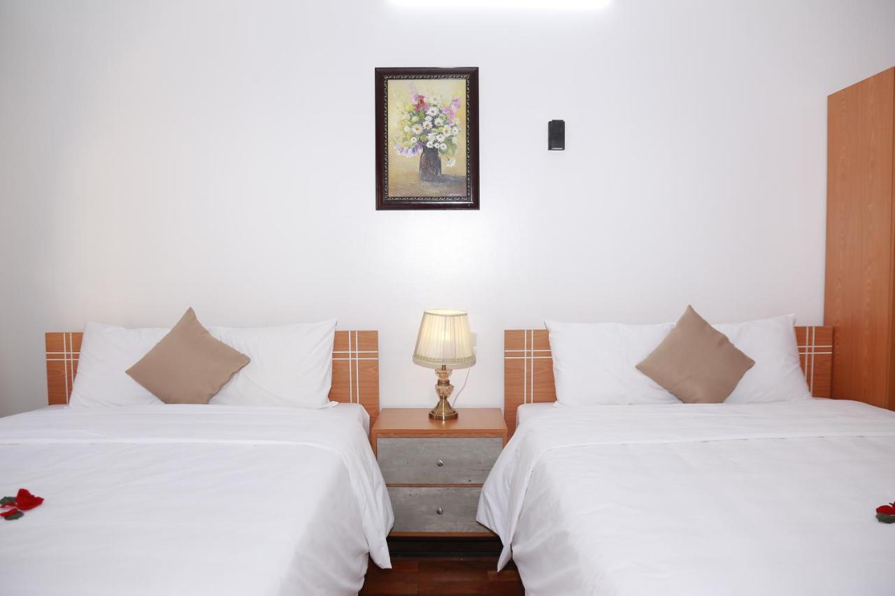 Moon & Sun Hotel Hue Bagian luar foto