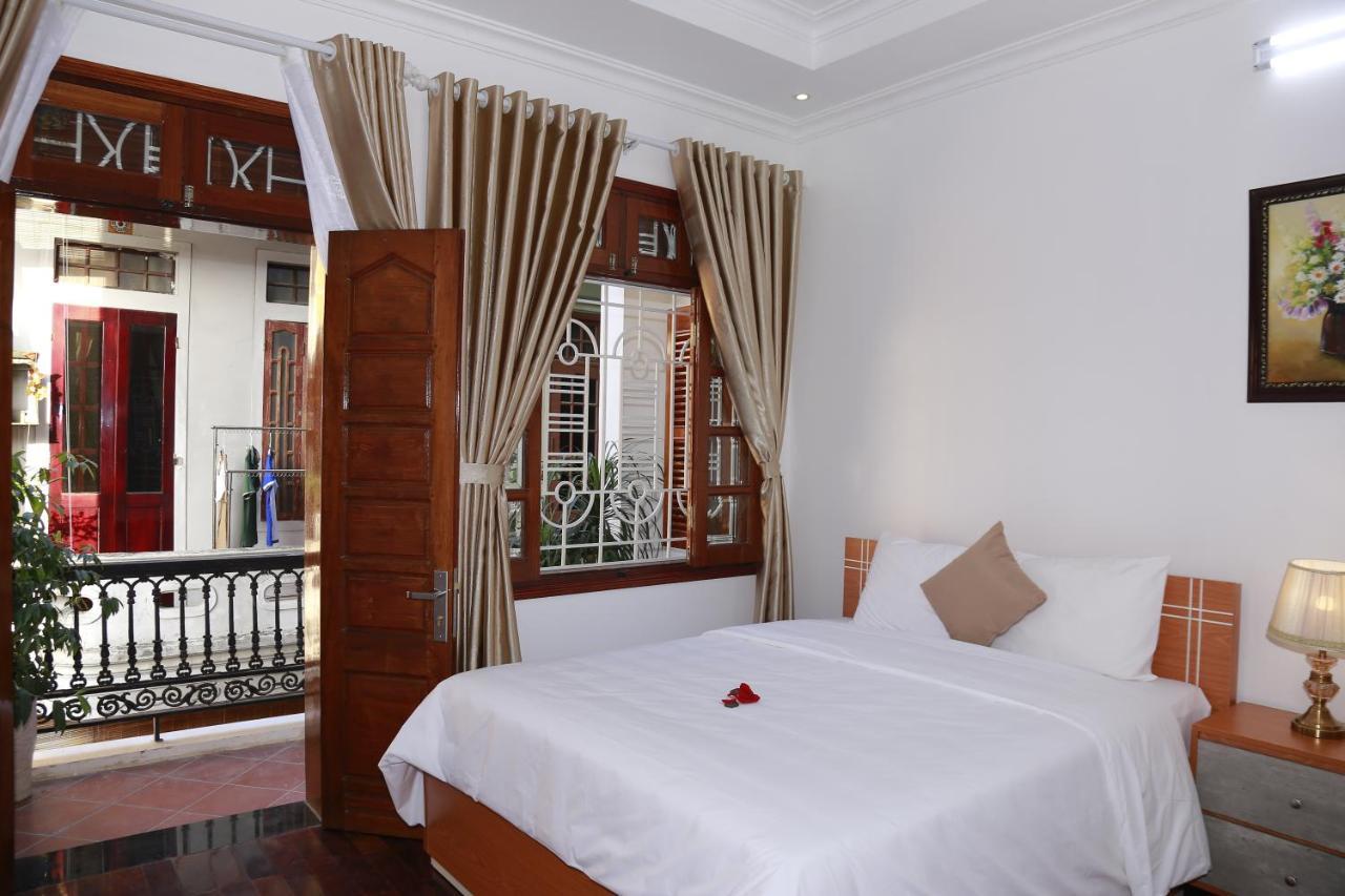 Moon & Sun Hotel Hue Bagian luar foto