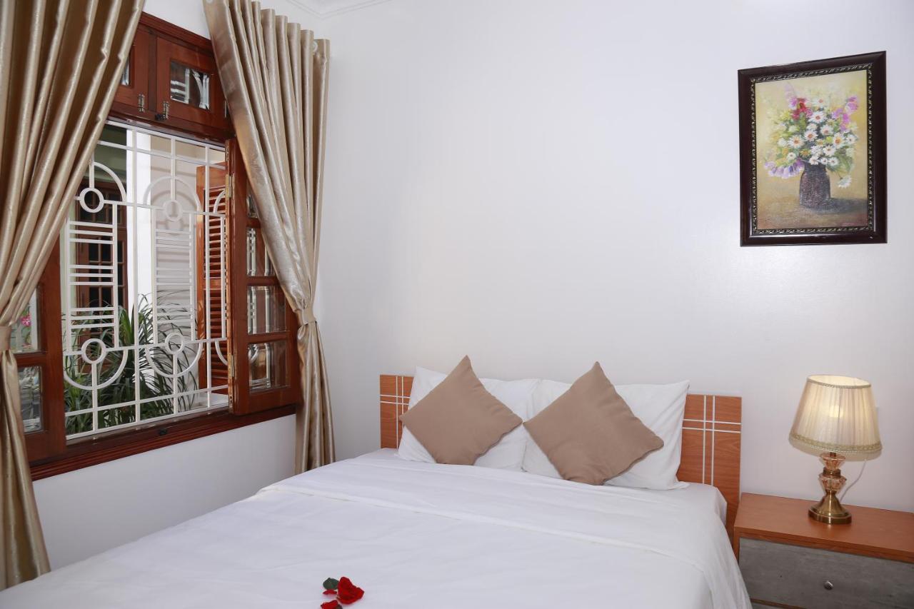 Moon & Sun Hotel Hue Bagian luar foto
